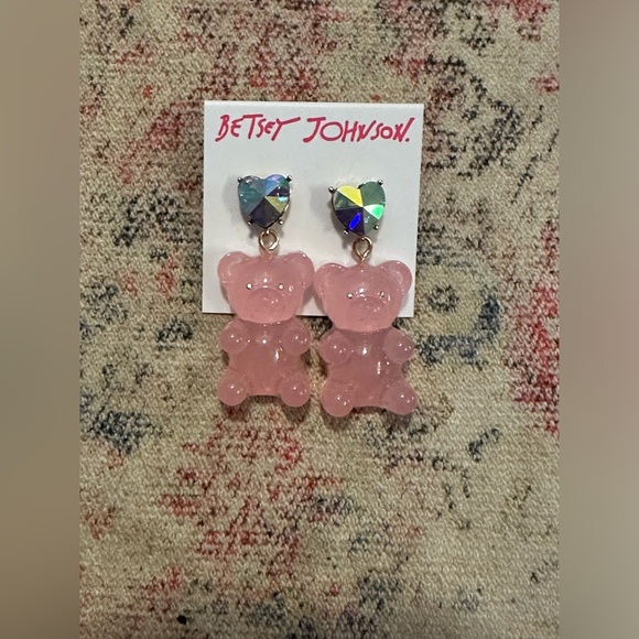 Betsey Johnson Oversized Gummy Bear Earrings W/ Pink Heart Aurora Borealis - Picture 1 of 3